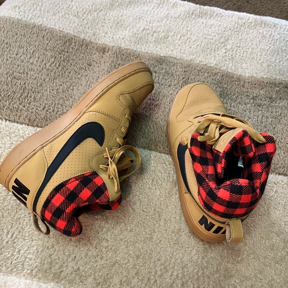 Size 10 nike Air Force one Tan color with red and black checkered design - Picture 2 of 4
